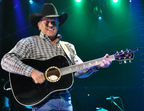George-Strait in concert, at the Pan Am